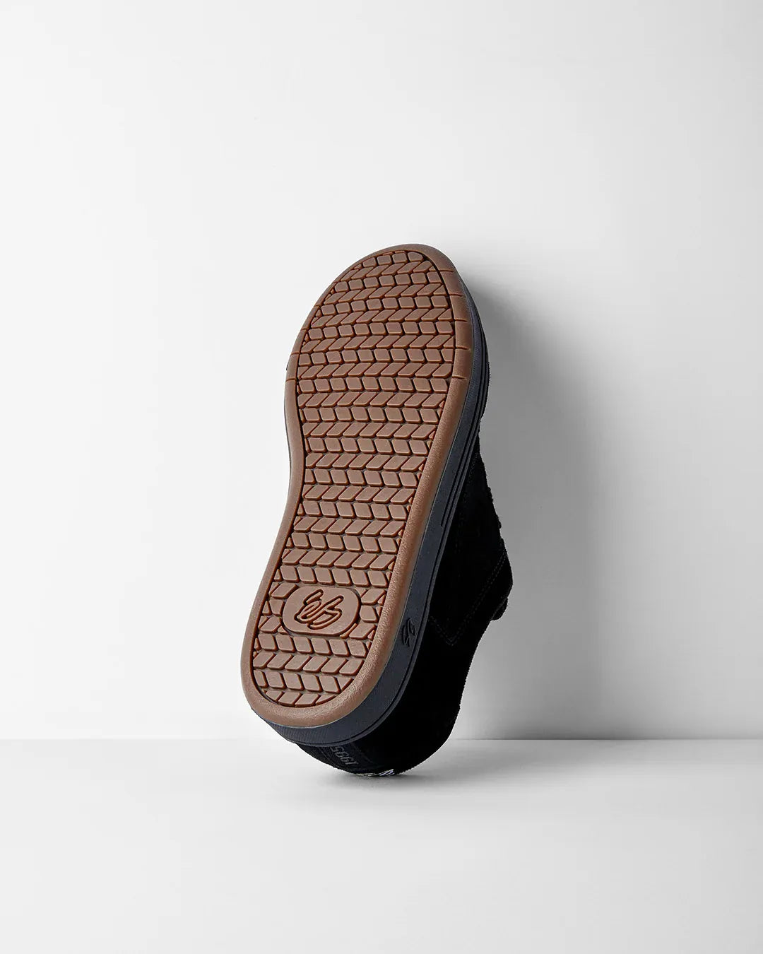 Accel Black – Low-Top Skate Shoe | éS Skateboarding Canada Low-Top Shoe eS Footwear Sneakers Skate Style OG Premium