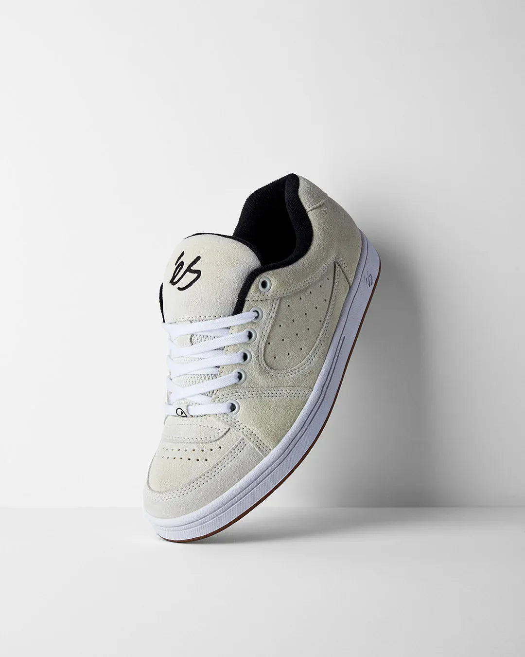 Accel Skate Shoes in White, Black | éS Skateboarding Canada eS Footwear Sneakers Skate Style OG Premium