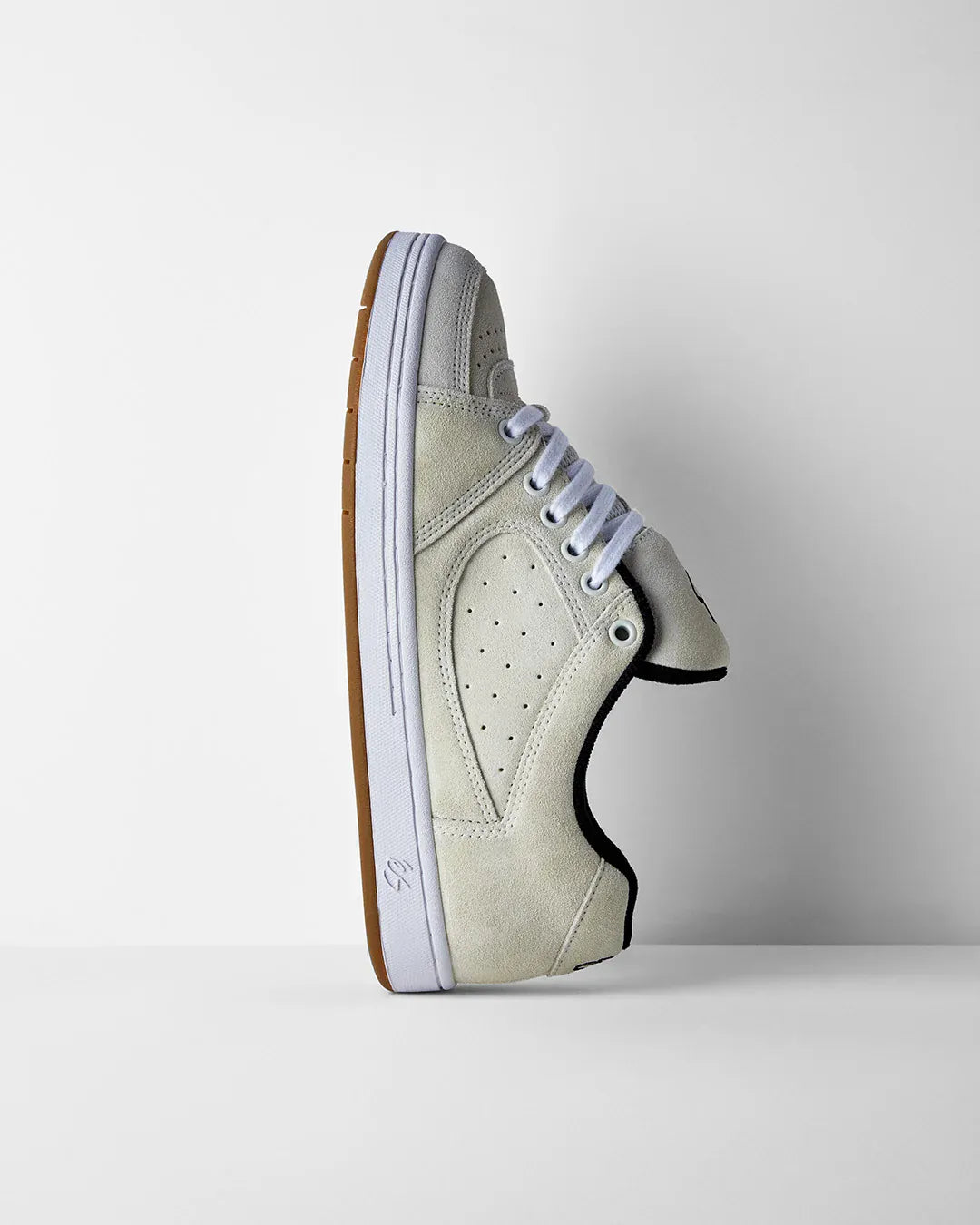 Accel Skate Shoes in White, Black | éS Skateboarding Canada eS Footwear Sneakers Skate Style OG Premium