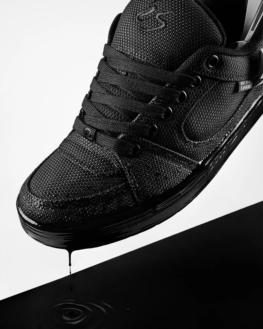 Accel X Kevlar Black – Skate Shoe | éS Skateboarding CA Low-Top Shoe eS Footwear Sneakers Skate Style OG Premium