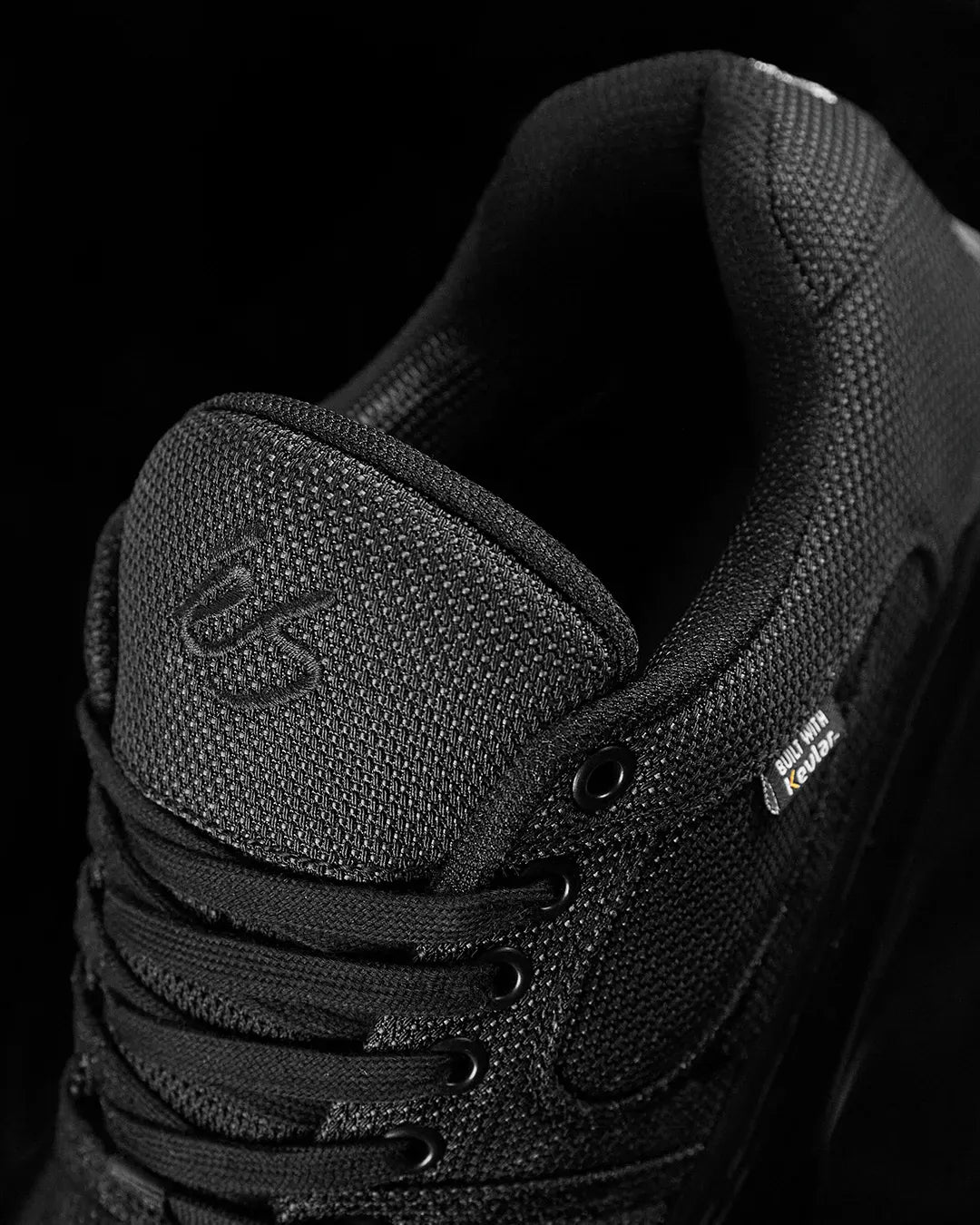 Accel X Kevlar Black – Skate Shoe | éS Skateboarding CA Low-Top Shoe eS Footwear Sneakers Skate Style OG Premium
