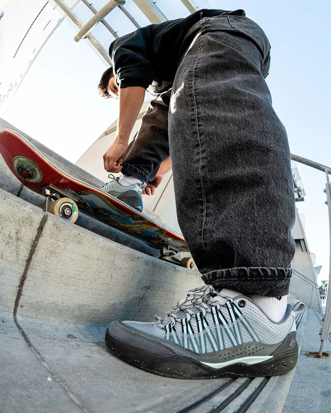 Imprint Grey/Black – Low-Top Shoe | éS Skateboarding CA Low-Top Shoe eS Footwear Sneakers Skate Style OG Premium