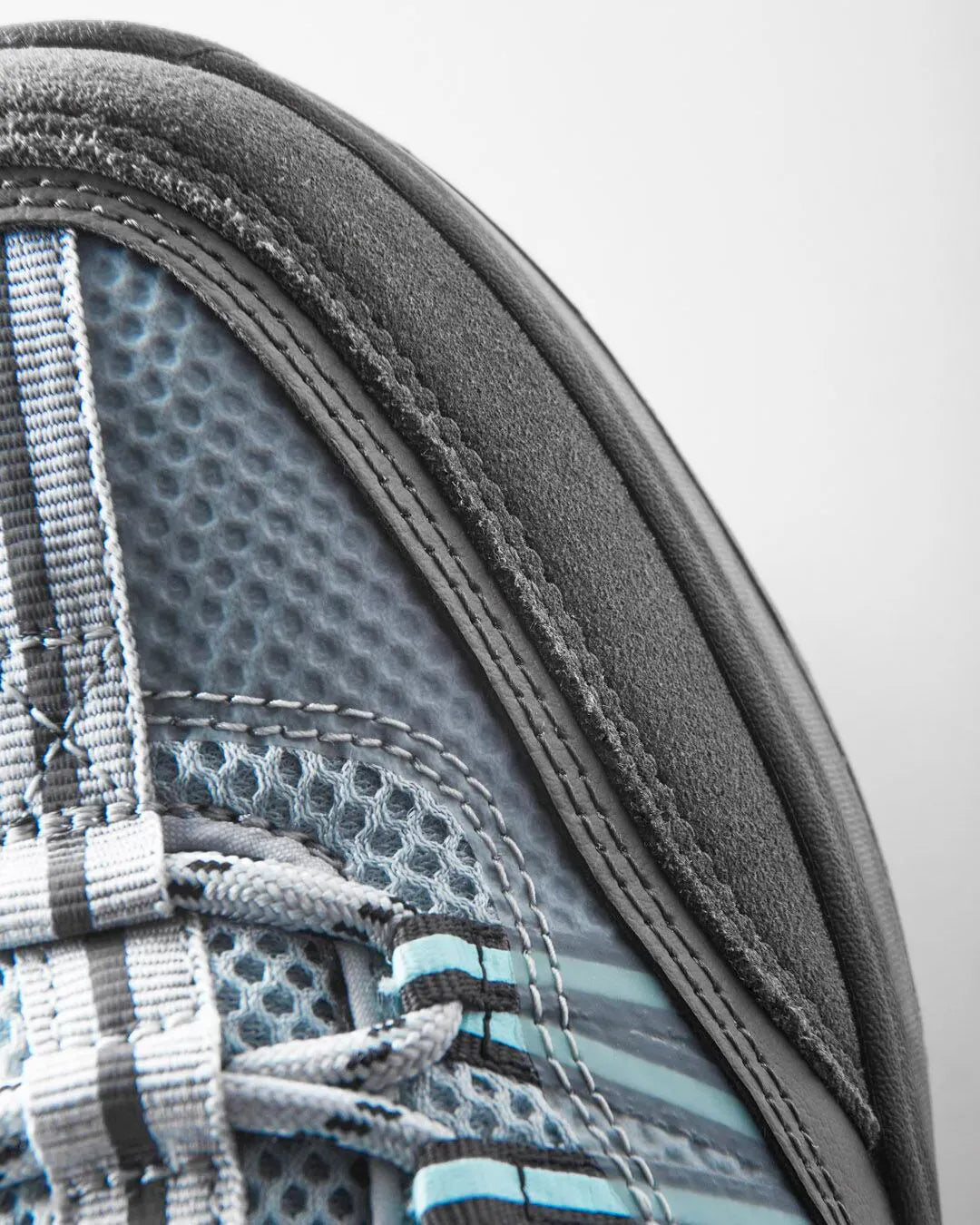 Imprint Grey/Black – Low-Top Shoe | éS Skateboarding CA Low-Top Shoe eS Footwear Sneakers Skate Style OG Premium