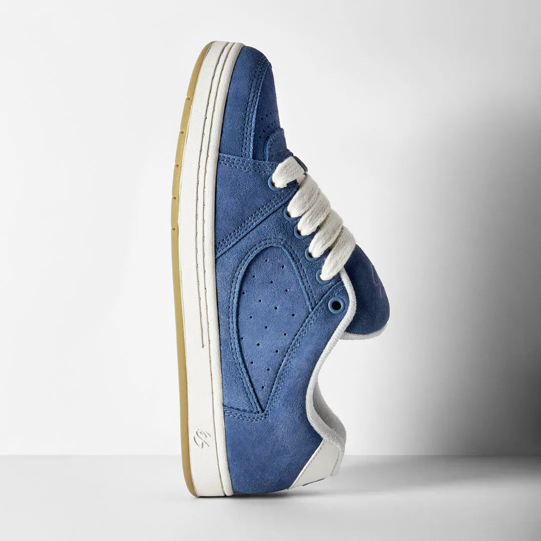Accel Blue – Low-Top Skate Shoe | éS Skateboarding CA Low-Top Shoe eS Footwear Sneakers Skate Style OG Premium