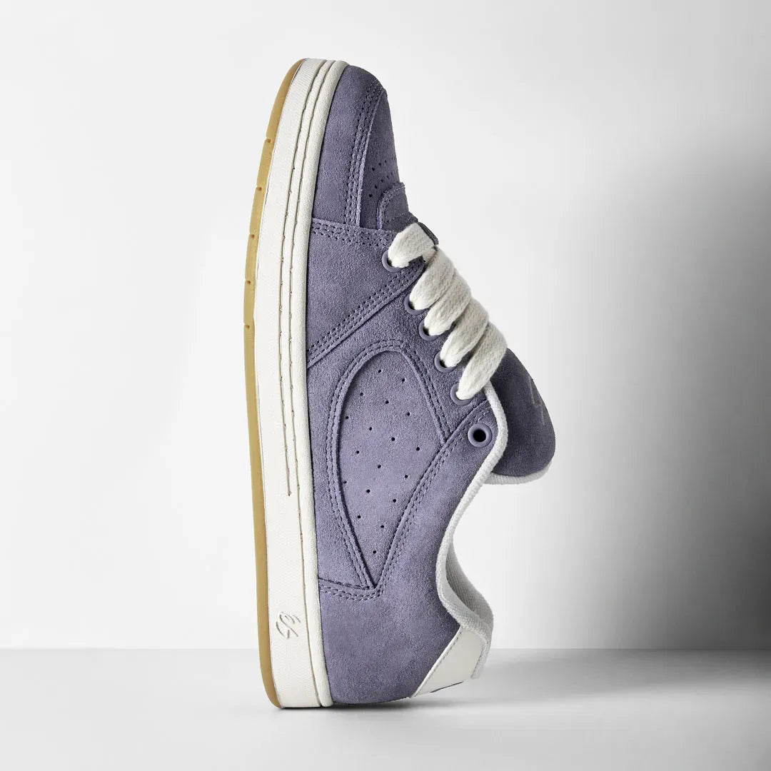 Accel Lavendar – Low-Top Skate Shoe | éS Skateboarding CA Low-Top Shoe eS Footwear Sneakers Skate Style OG Premium